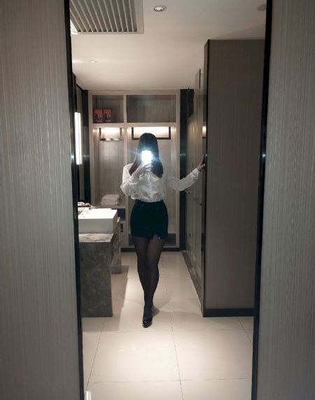 女大学生的乌龙院_720免费观看超清