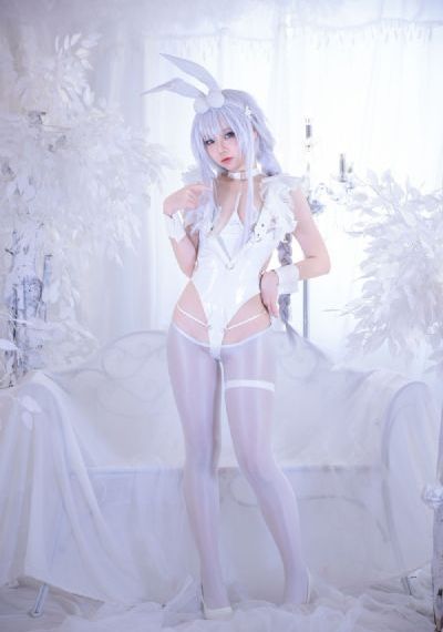 自愿做女室友的脚奴_720电影完整版在线观看